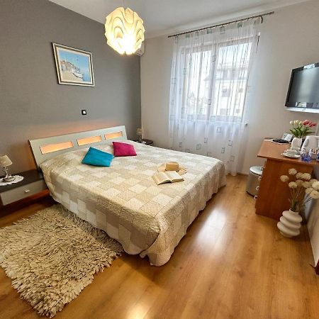 Room Adry Rovinj Eksteriør bilde