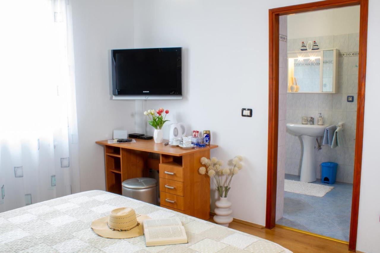 Room Adry Rovinj Eksteriør bilde